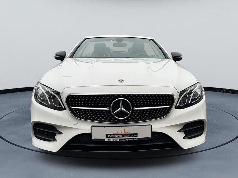 Gebraucht Mercedes E200 AMG 184 PS (135 kW) 2019 Weiß Cabrio