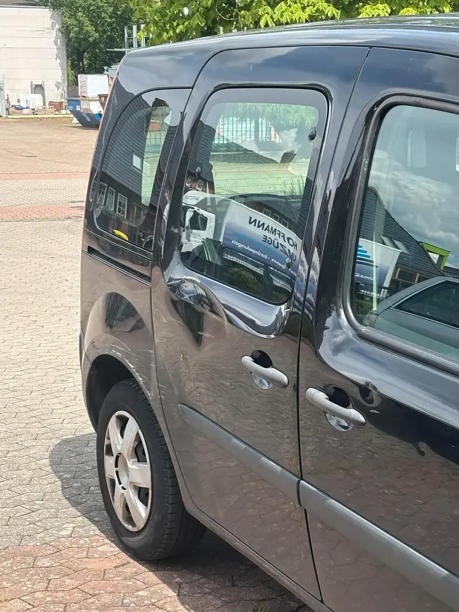 Gebraucht Renault Kangoo 106 PS (77 kW) 2012 Van / Kleinbus