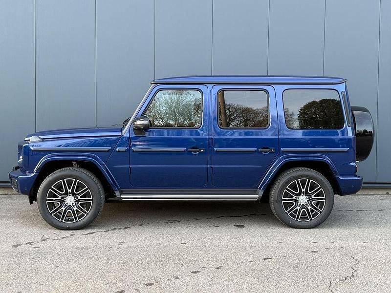 Gebraucht Mercedes G450 AMG line 367 PS (269 kW) 2025 Blau SUV