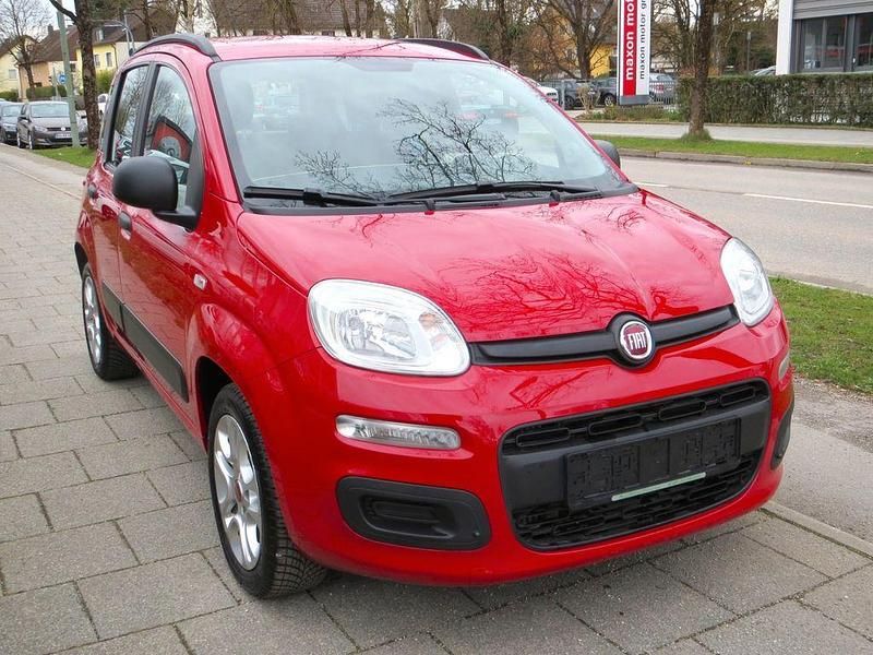 Używany Fiat Panda 86 KM (63 kW) 2014 Czerwony Hatchback