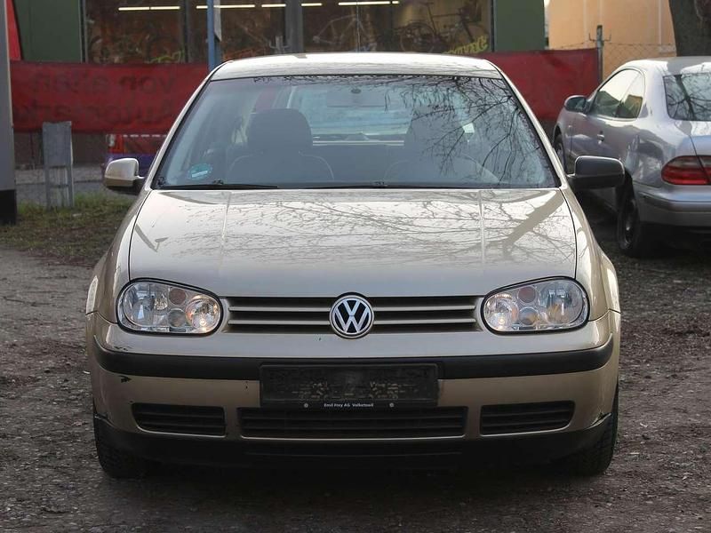 Gebraucht VW Golf IV 105 PS (77 kW) 2002 Bronze Limousine