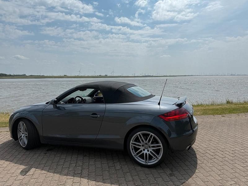 Gebraucht Audi TT Roadster 250 PS (183 kW) 2007 Grau Cabrio
