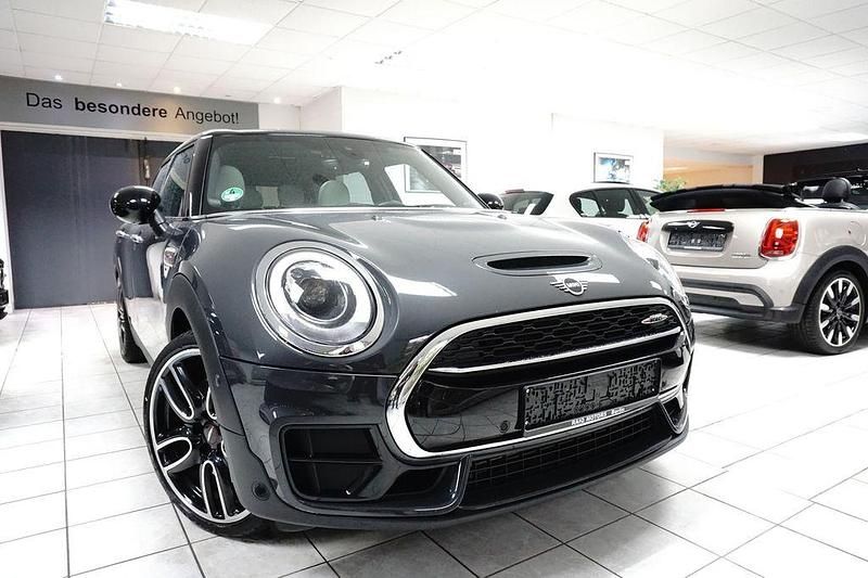 Grau Gebraucht 2018 Mini John Cooper Works Clubman Sport Kombi | 24.950 € (Etwas zu teuer) - Bild 1/4
