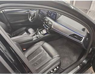 Gebraucht BMW 530 Performance 286 PS (210 kW) 2022 Schwarz Limousine