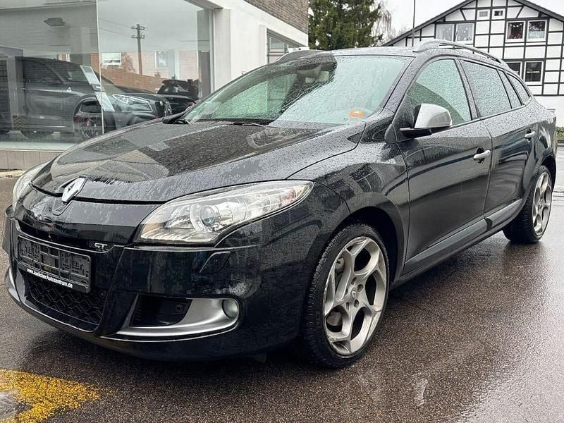 Schwarz Gebraucht 2011 Renault Mégane III GT Limousine | 5.999 € (Guter Preis) - Bild 1/4