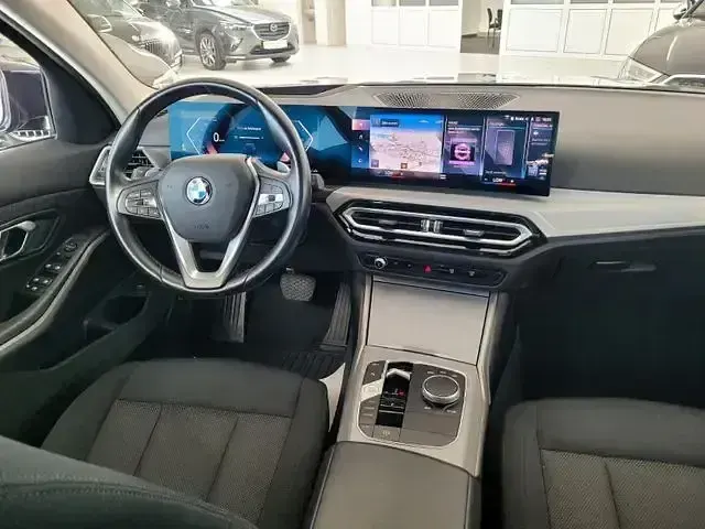 Gebraucht BMW 318 Shadowline 150 PS (110 kW) 2023 Blau Limousine