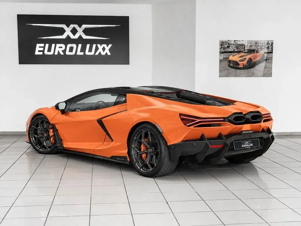 Neu Lamborghini Revuelto 2026 Orange Coupé