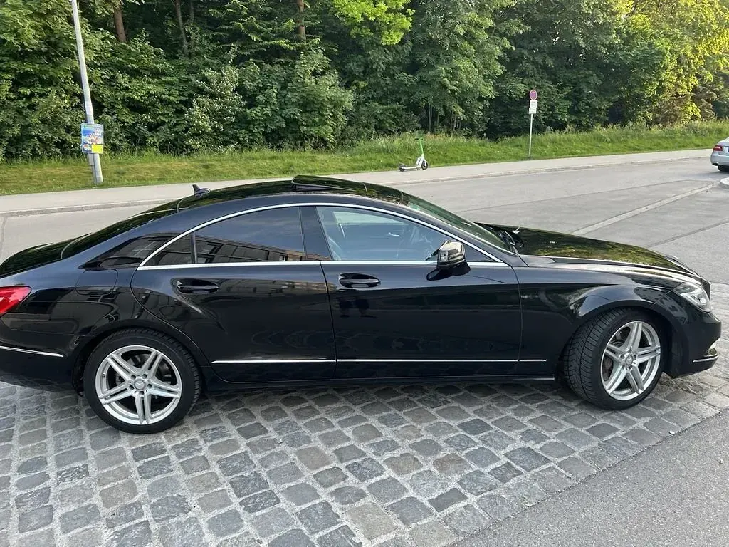 Gebraucht Mercedes CLS350 265 PS (194 kW) 2013 Schwarz Limousine