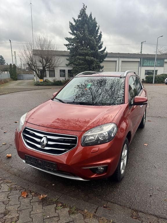 Rot Gebraucht 2012 Renault Koleos Bose Edition SUV | 6.999 € (Guter Preis) - Bild 1/4