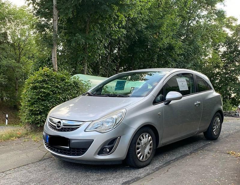 Silber Gebraucht 2011 Opel Corsa Satellite Kleinwagen | 4.200 € (Fairer Preis) - Bild 1/4