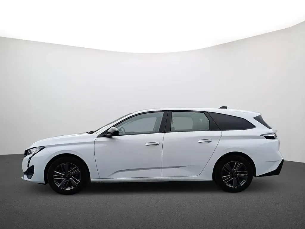 Gebraucht Peugeot 308 SW Active 131 PS (96 kW) 2024 Weiß Kombi