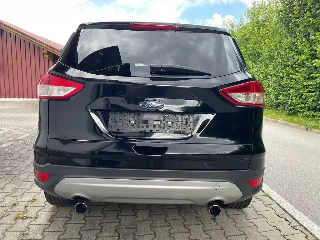 Gebraucht Ford Kuga SYNC Edition 150 PS (110 kW) 2016 Schwarz SUV