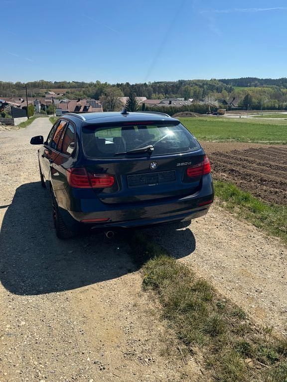 Usata BMW 320 184 CV (135 kW) 2012 Blu Station wagon