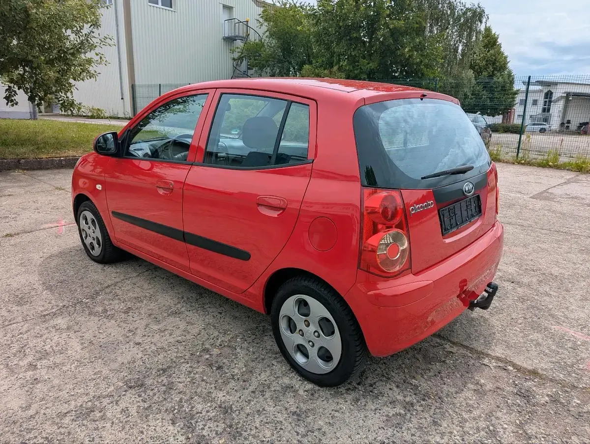 Gebraucht Kia Picanto Start 65 PS (47 kW) 2009 Rot Kleinwagen