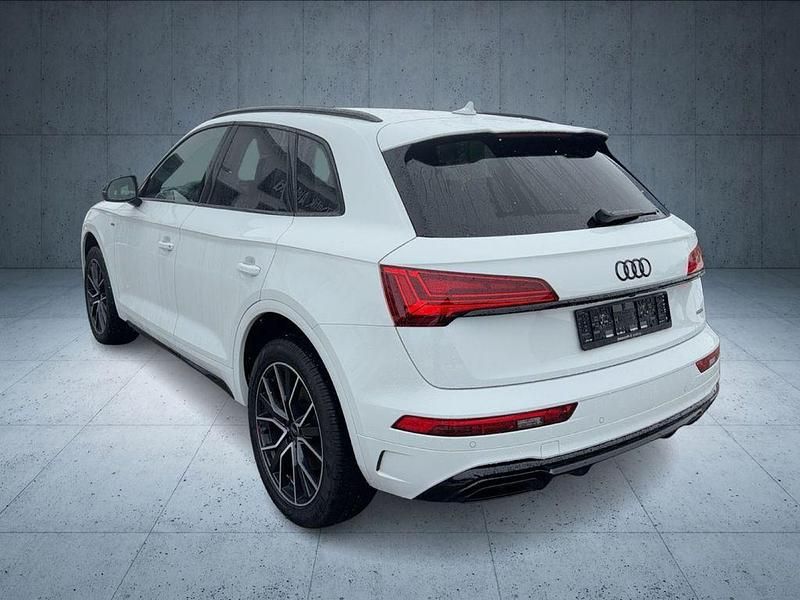 Gebraucht Audi Q5 S-Line 204 PS (150 kW) 2024 Gletscherweiß metallic SUV