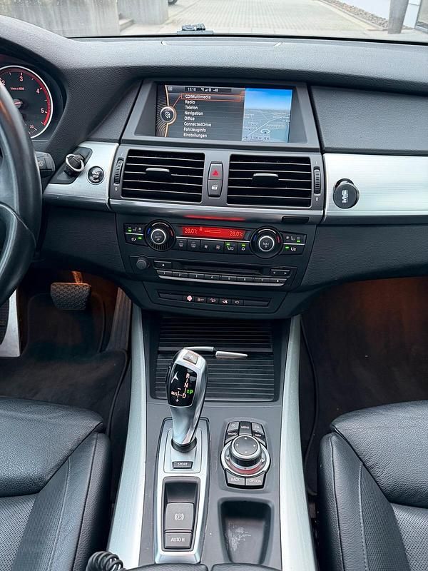 Gebraucht BMW X5 306 PS (225 kW) 2012 Weiß SUV