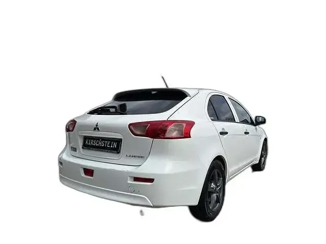 Gebraucht Mitsubishi Lancer 117 PS (86 kW) 2016 Weiß