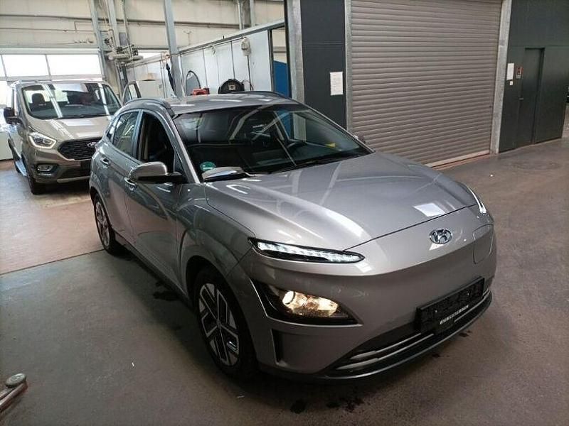 Gebraucht Hyundai Kona 150 kW (204 PS) 2023 Silber SUV