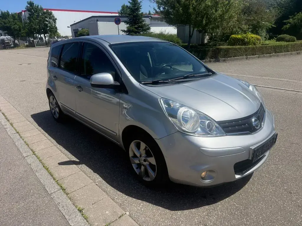 Gebraucht Nissan Note 110 PS (80 kW) 2010 Silber Kleinwagen