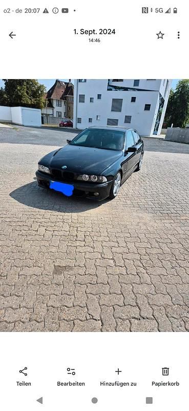 Schwarz Gebraucht 2001 BMW 520 M Sport Limousine | 4.500 € (Fairer Preis) - Bild 1/4