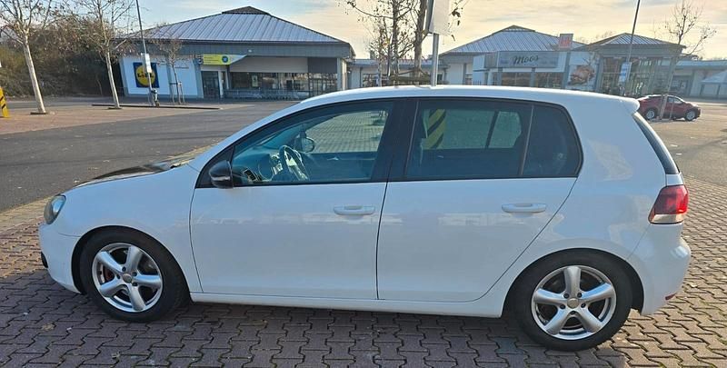 Gebraucht VW Golf VI 160 PS (117 kW) 2009 Weiß Kleinwagen