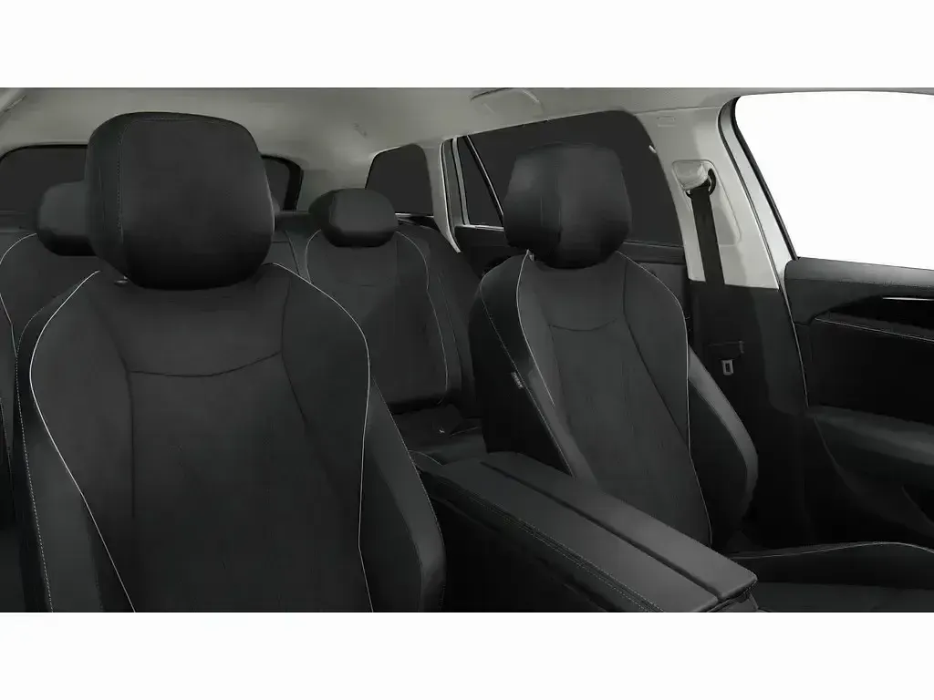 Gebraucht VW Passat Elegance 110 PS (80 kW) 2025 Weiß Kombi