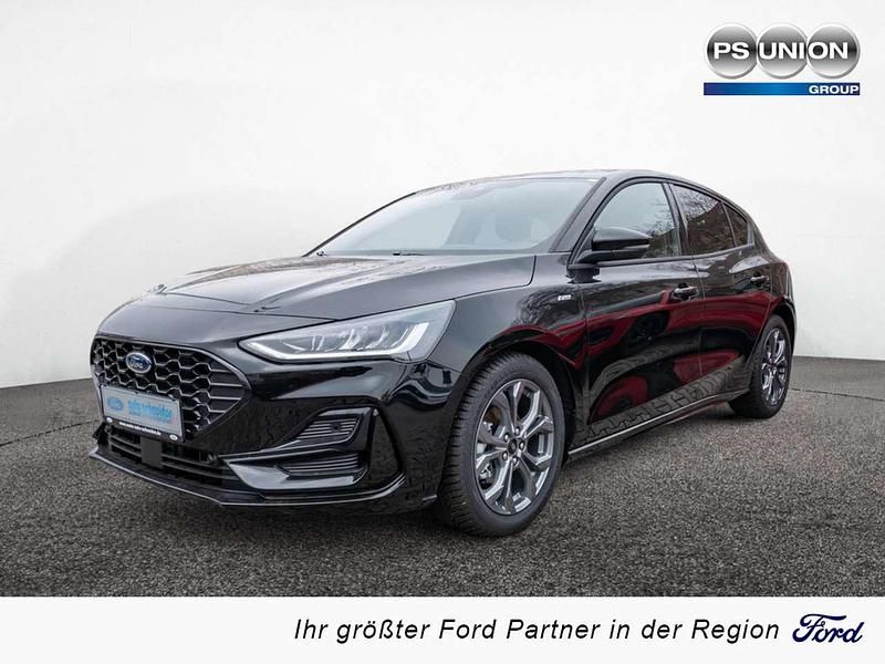 Obsidianschwarz Neu 2025 Ford Focus ST-Line X Limousine | 24.990 € (Superpreis) - Bild 1/4