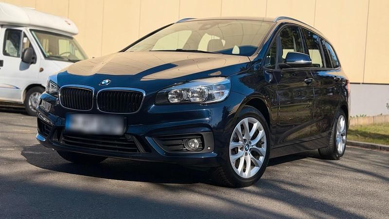 Gebraucht BMW 220 Gran Tourer 190 PS (139 kW) 2016 Blau Van / Kleinbus
