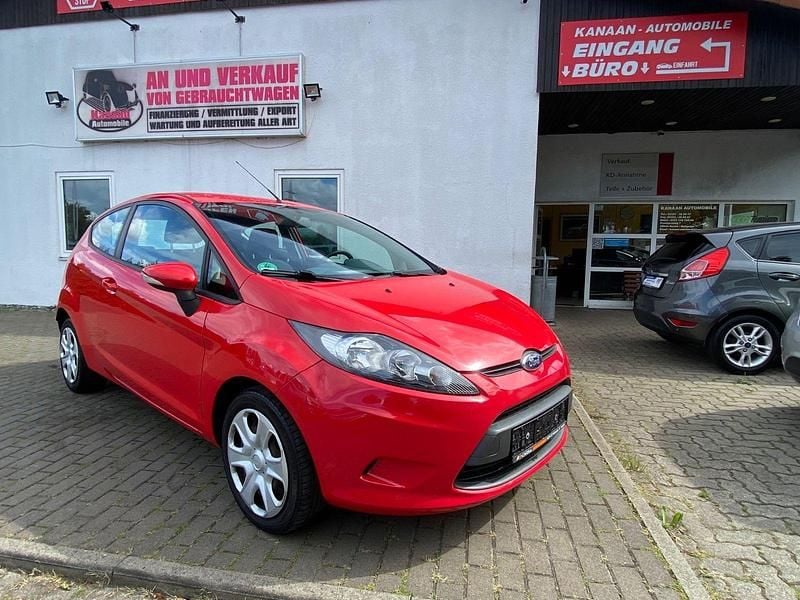 Rot Gebraucht 2010 Ford Fiesta Trend Kleinwagen | 1.950 € (Fairer Preis) - Bild 1/4