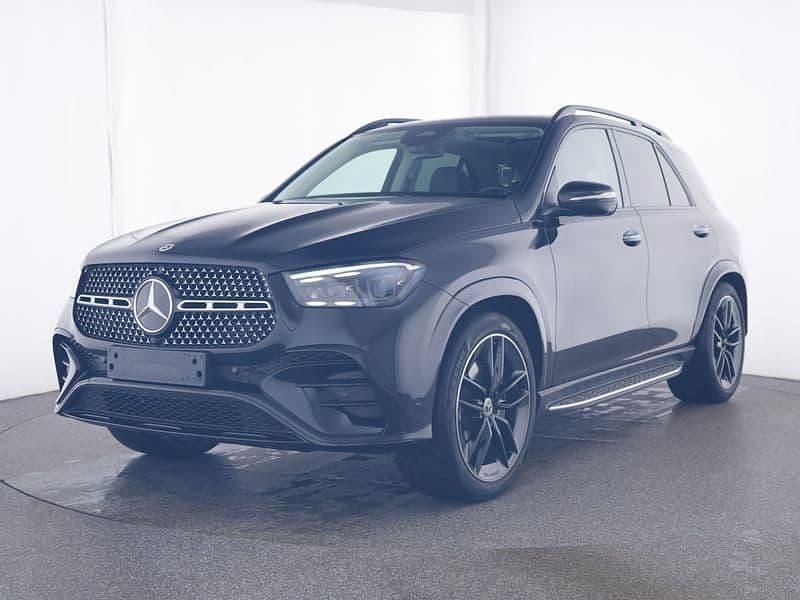 Metalliclack graphitgrau Gebraucht 2025 Mercedes GLC200 Advanced Plus SUV | 52.850 € (Superpreis) - Bild 1/4