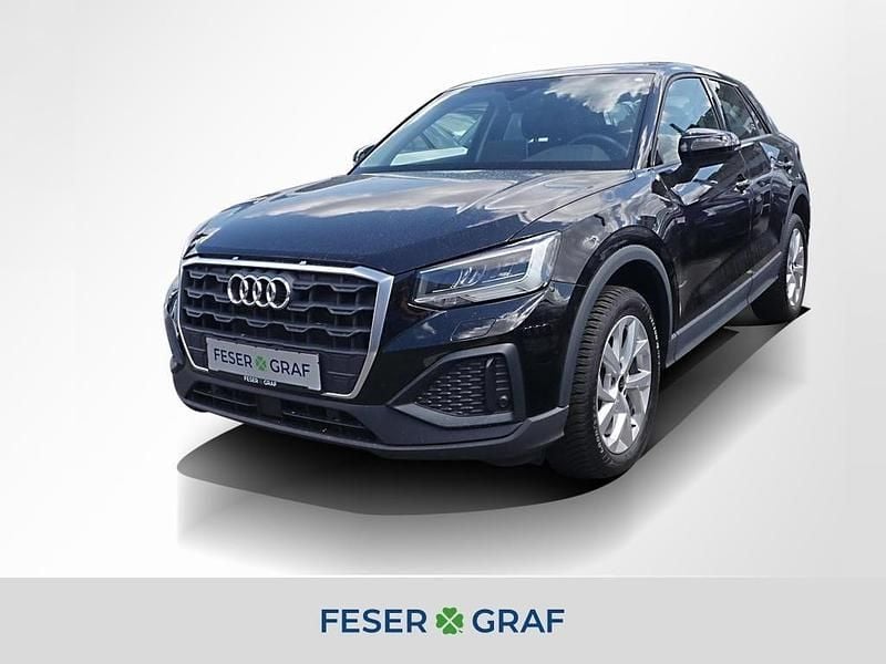 Brillantschwarz Gebraucht 2024 Audi Q2 Comfort SUV | 24.940 € (Guter Preis) - Bild 1/4