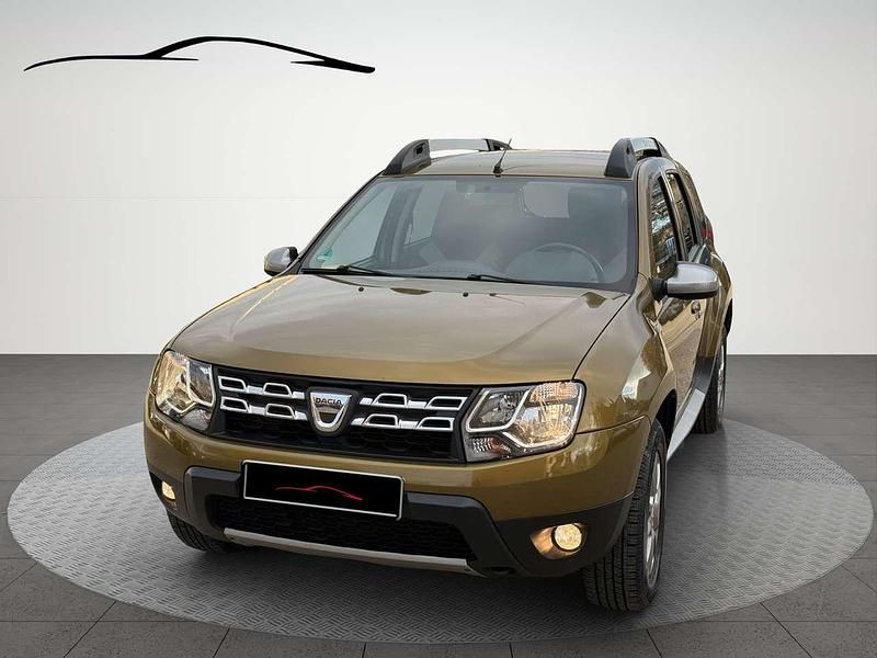 Altaigrün Gebraucht 2016 Dacia Duster Basis SUV | 7.990 € (Guter Preis) - Bild 1/4