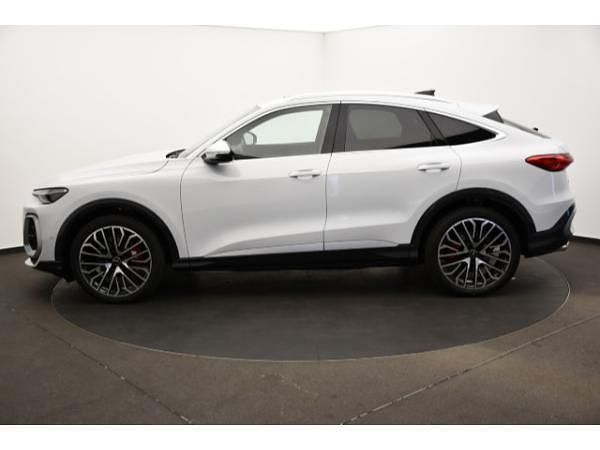 Neu Audi SQ5 Sportback Ambiente 367 PS (269 kW) 2026 Weiß (gletscherweiß metallic) SUV