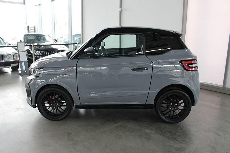 Neu Ligier JS50 2026 Grau Kleinwagen