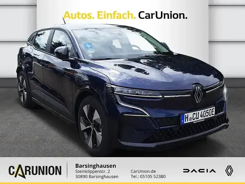 Używany Renault Megane E-Tech Evolution 117 kW (160 KM) 2023 Niebieski Sedan/Limuzyna