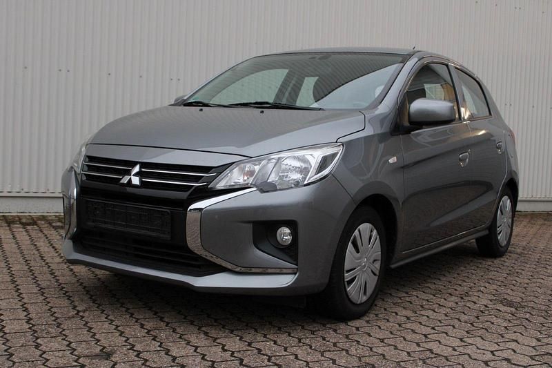 Grau Gebraucht 2022 Mitsubishi Space Star Select Kleinwagen | 10.500 € (Fairer Preis) - Bild 1/4