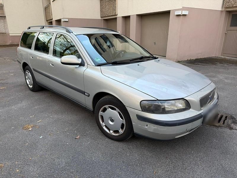 Gebraucht Volvo V70 140 PS (102 kW) 2001 Grau Kombi