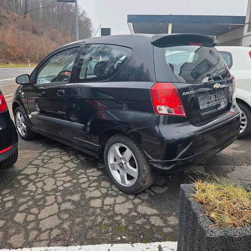 Gebraucht Chevrolet Kalos 94 PS (69 kW) 2006 Schwarz Kleinwagen