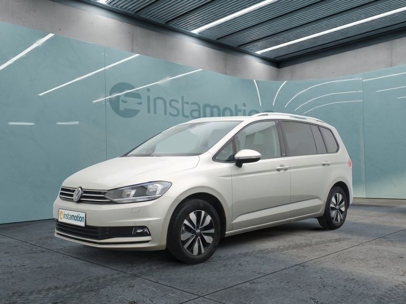 Gebraucht VW Touran S 150 PS (110 kW) 2024 Silber Van / Kleinbus