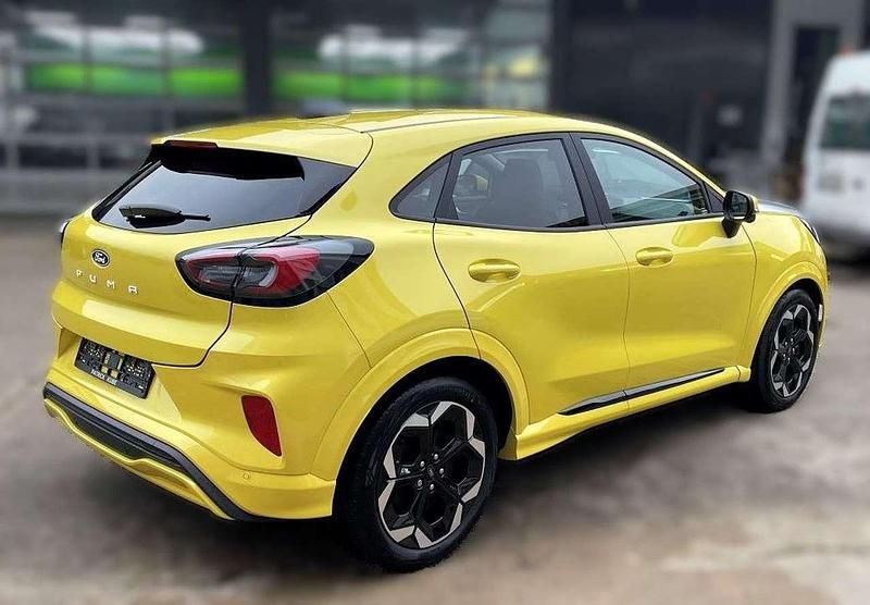 Neu Ford Puma Gen-E Premium 124 kW (169 PS) 2025 Electric yellow metallic SUV
