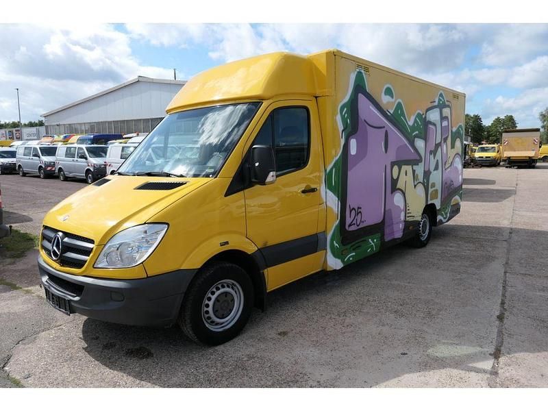Gelb Gebraucht 2012 Mercedes Sprinter Van | 12.733 € (Fairer Preis) - Bild 1/4