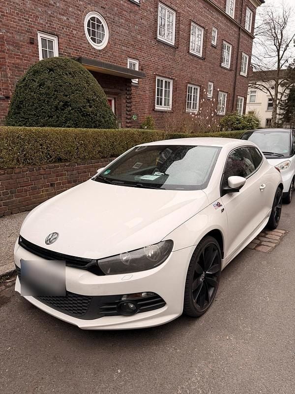 Gebraucht VW Scirocco 160 PS (117 kW) 2012 Weiß Coupé