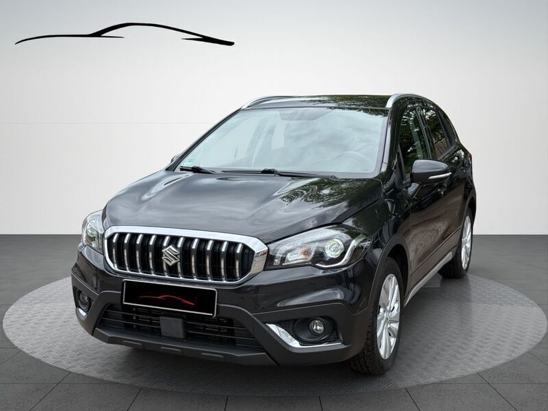 Schwarz Gebraucht 2016 Suzuki SX4 S-Cross Comfort SUV | 12.500 € (Guter Preis) - Bild 1/4