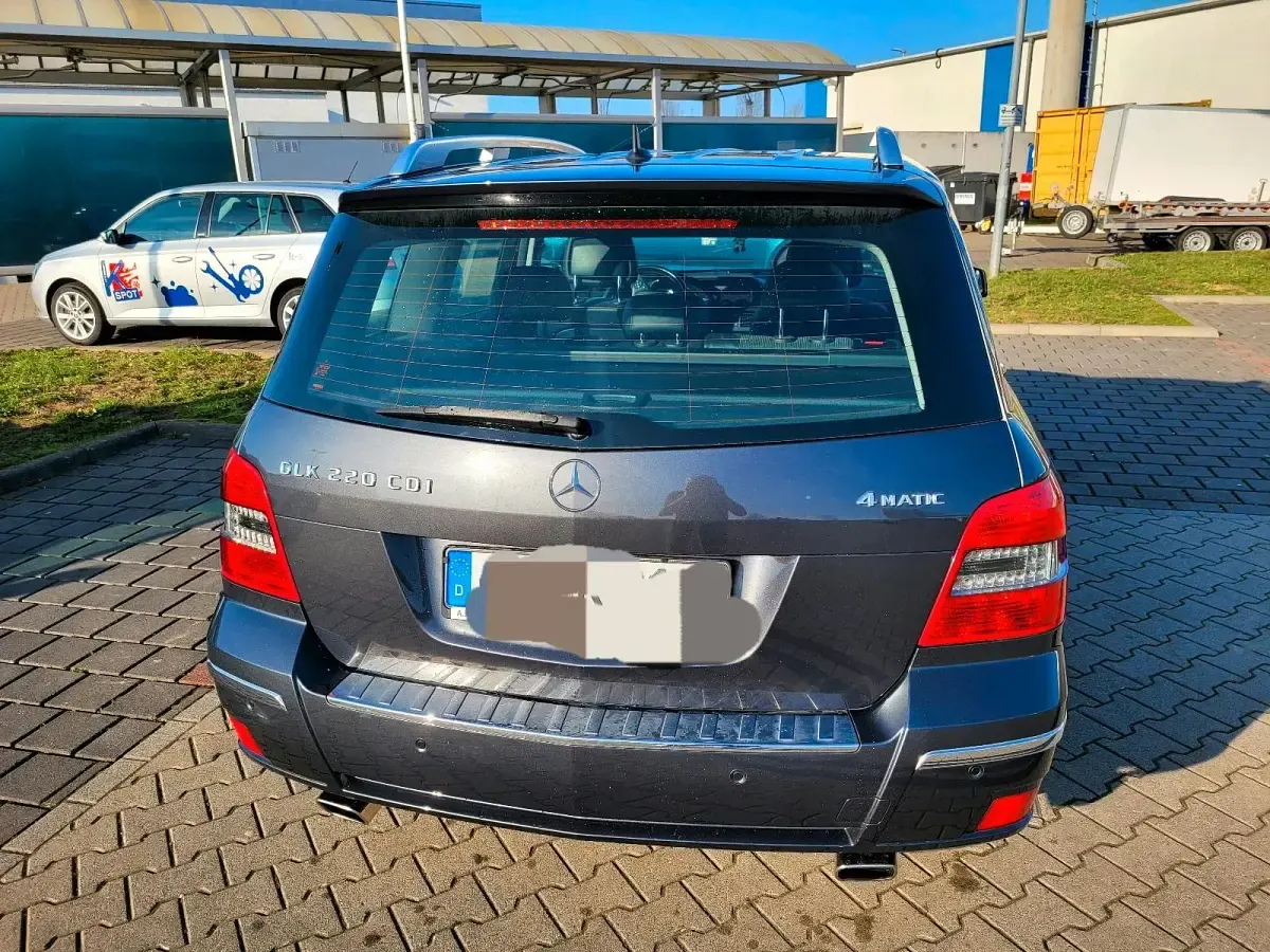 Gebraucht Mercedes GLK220 170 PS (125 kW) 2011 Grau SUV
