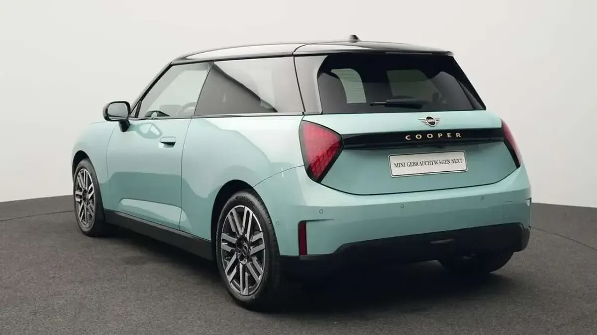 Gebraucht Mini Cooper Classic 135 kW (184 PS) 2025 Grün Kleinwagen