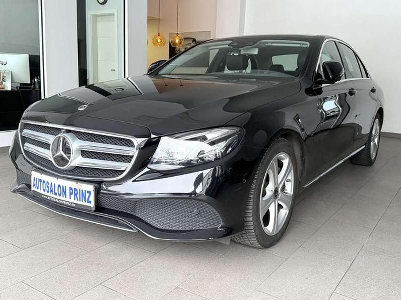 Gebraucht Mercedes E350 258 PS (189 kW) 2018 Obsidianschwarz  metalliclack Limousine
