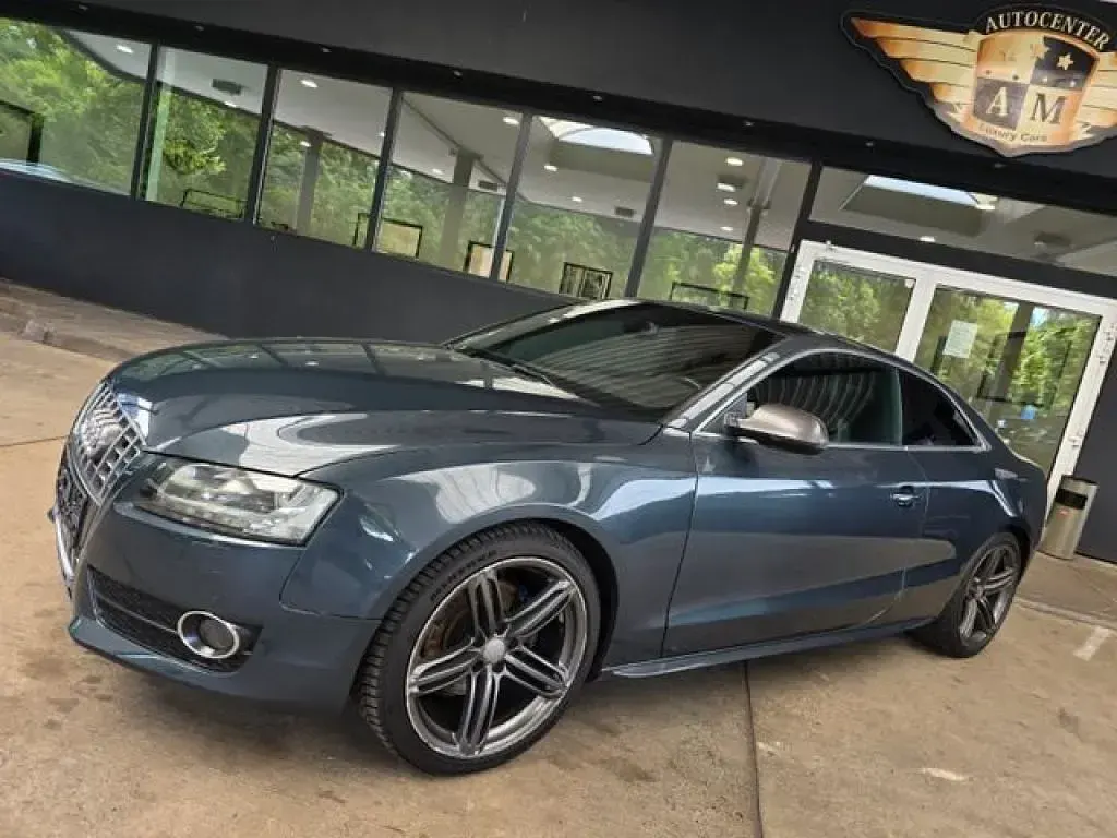 Używany Audi A5 S-line plus 190 KM (139 kW) 2011 Szary Coupe