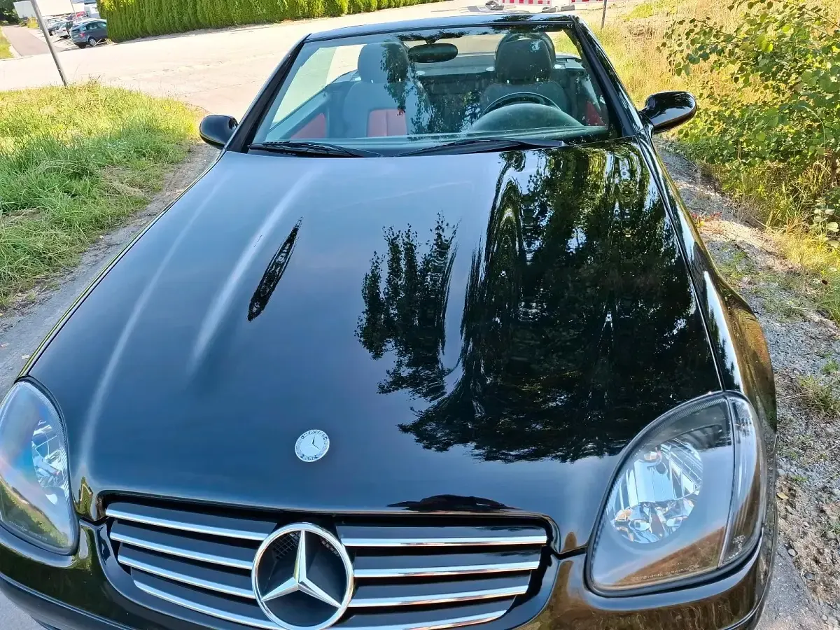 Gebraucht Mercedes SLK230 193 PS (141 kW) 1997 Schwarz Cabrio