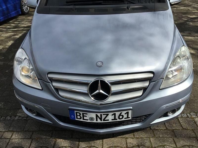 Gebraucht Mercedes B170 116 PS (85 kW) 2009 Blau Van / Kleinbus
