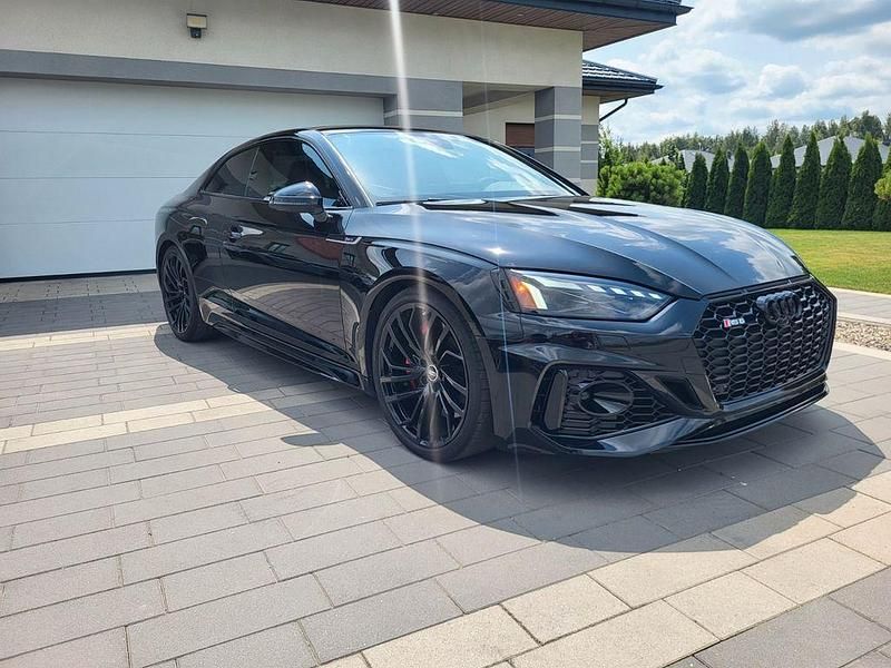 Schwarz Gebraucht 2024 Audi RS5 Ambiente Coupé | 49.800 € - Bild 1/4